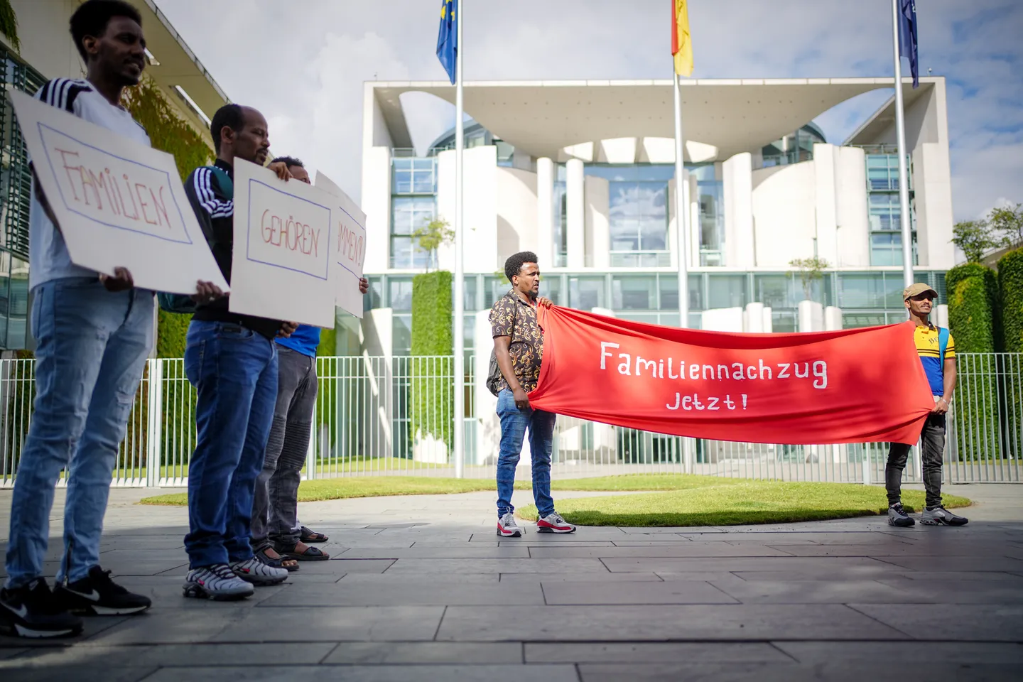 Weniger Visa für Ehegatten - Höhere Durchfallquote beim Deutsch-Test